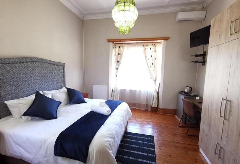 חדר דלוקס עם מיטת קינג, Lucolo Palace B&b Aliwal North
