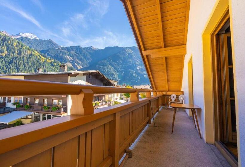 스탠다드 트리플 발코니 룸, Das Cityhouse