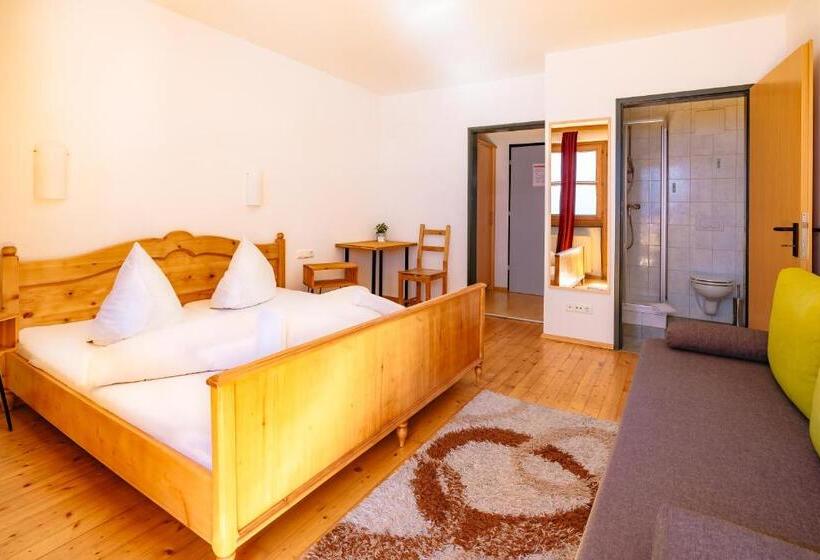 스탠다드 트리플 발코니 룸, Das Cityhouse