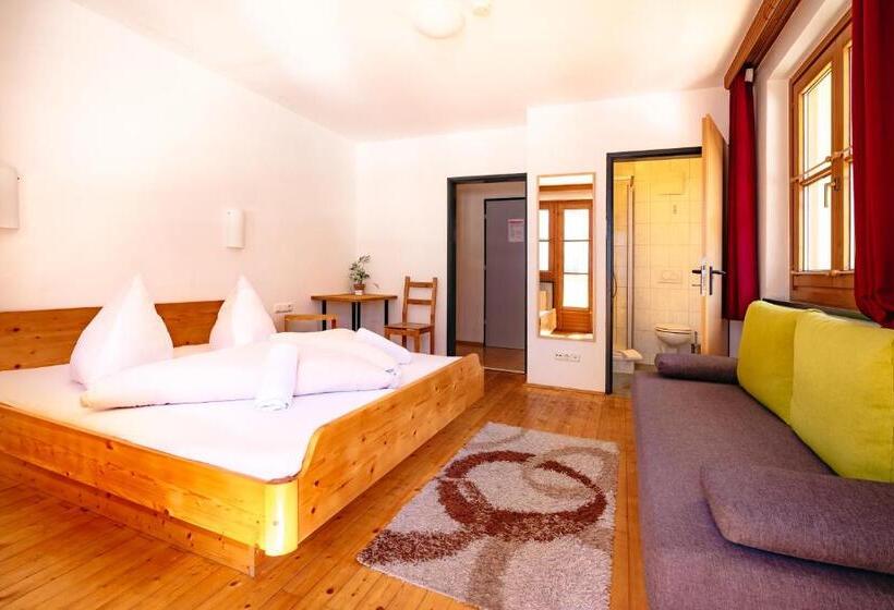 스탠다드 트리플 발코니 룸, Das Cityhouse