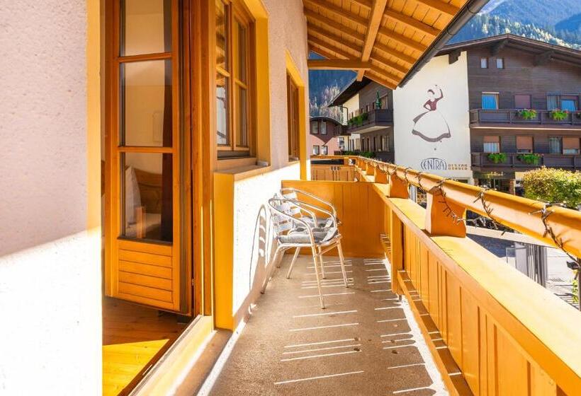 스탠다드 트리플 발코니 룸, Das Cityhouse