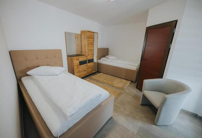 标准间, Endlich Zuhause