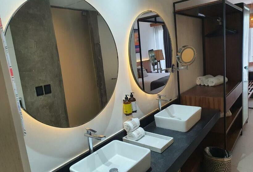 חדר סטנדרט עם מיטת קינג, Ximena Hotel Boutique