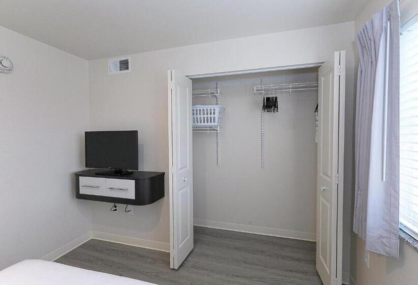 Люкс 3 Спальни, Waterwalk Extended Stay By Wyndham Minneapolis   Plymouth