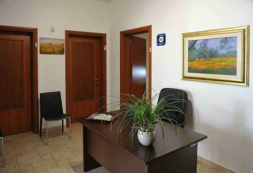 חדר סטנדרט לשלושה, Agriturismo Caranna