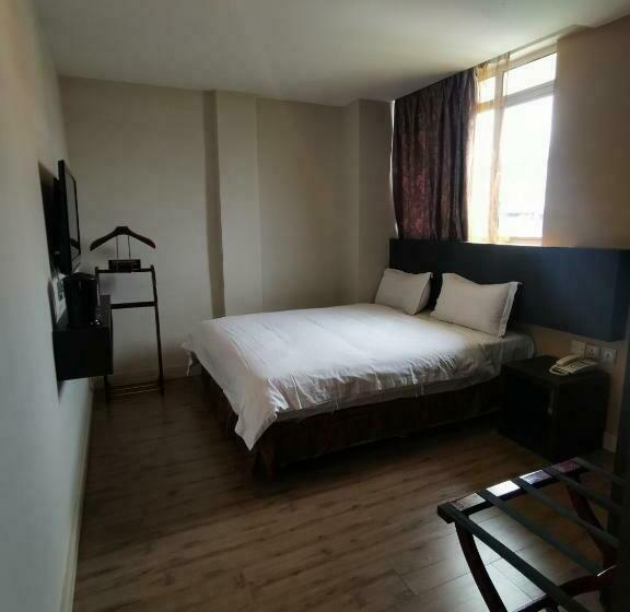 חדר סטנדרט, De Leon Ii