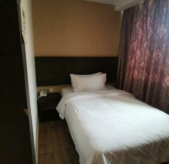 Quarto standart individual, De Leon Ii