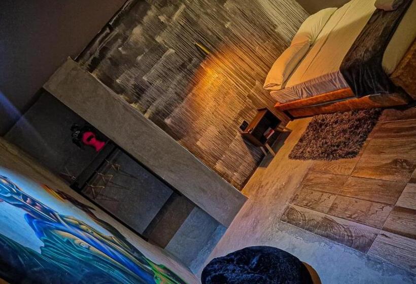 סוויטת ג'וניור, Urban Hostal San Gil  Piscina Restaurante Bar