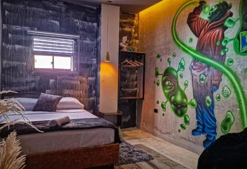 اتاق لوکس, Urban Hostal San Gil  Piscina Restaurante Bar
