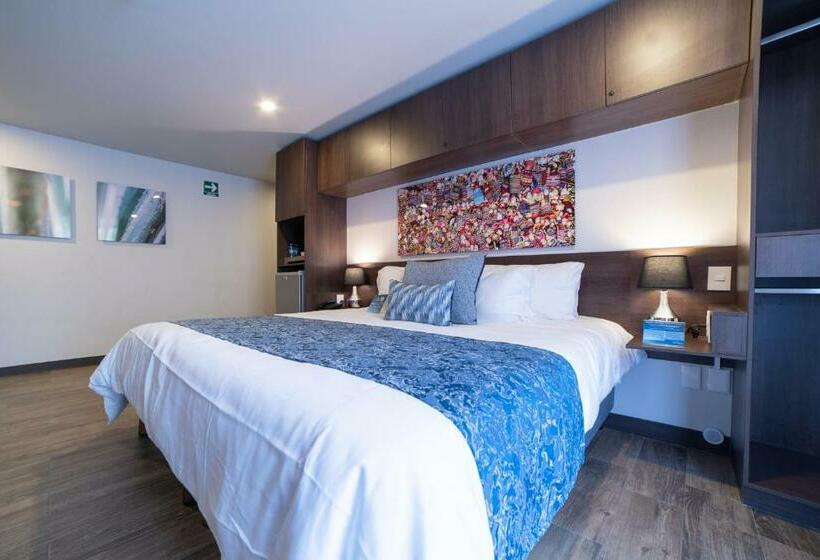 Люкс с гидромассажем, Círculo Condesa