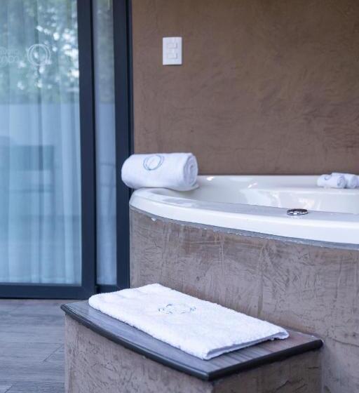 Люкс Повышенной Комфортности, Círculo Condesa