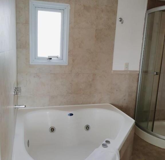 オーシャンビュースタンダードルームバルコニー付き, La Ramona Bed & Breakfast