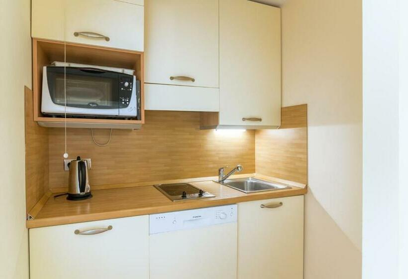 דירת שני חדרים, Grand Geneve Residence Excellior