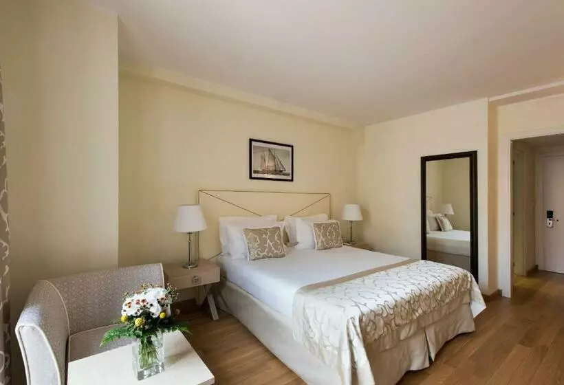 اتاق کلاسیک, Grand Hotel Portovenere