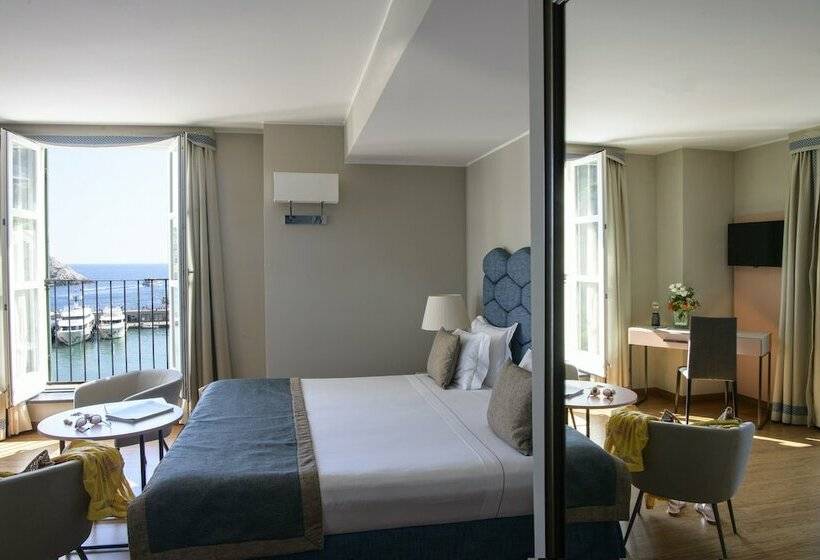 اتاق لوکس, Grand Hotel Portovenere