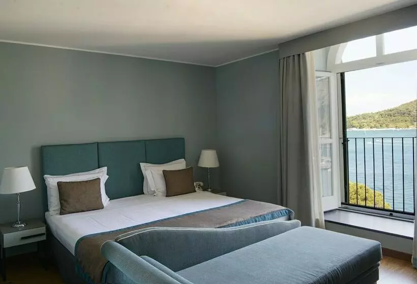 اتاق لوکس, Grand Hotel Portovenere