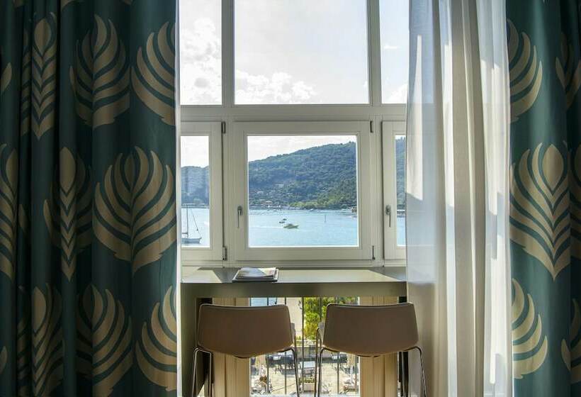 سوییت جونیور با چشمانداز دریا, Grand Hotel Portovenere