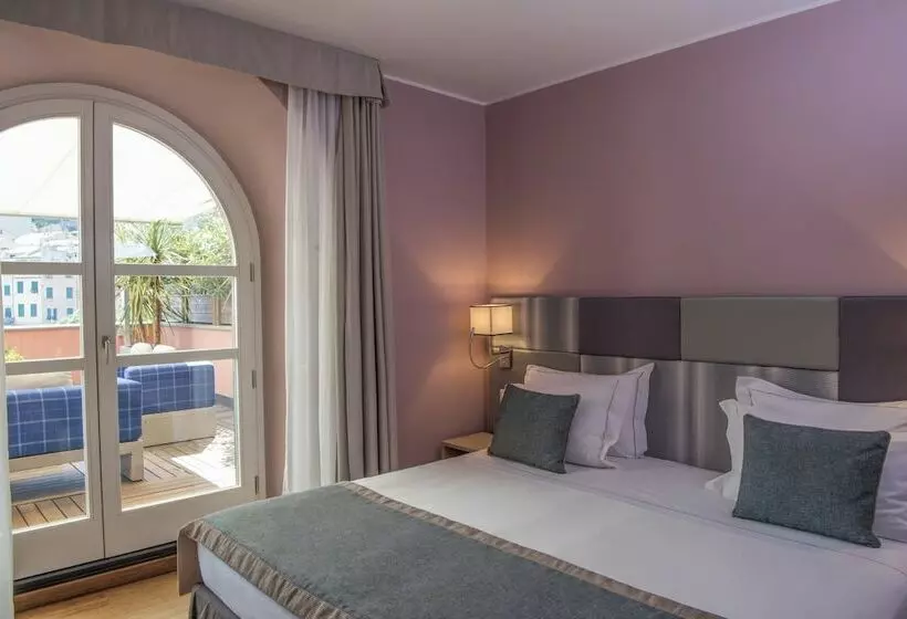 Deluxe Suite Sea View, Grand Hotel Portovenere