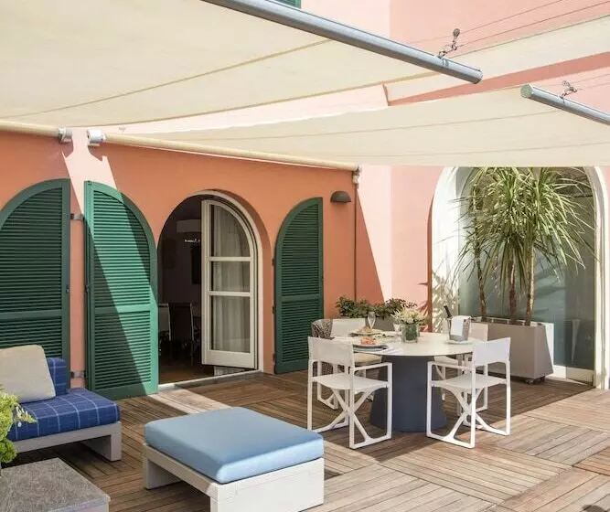 Deluxe Suite Sea View, Grand Hotel Portovenere