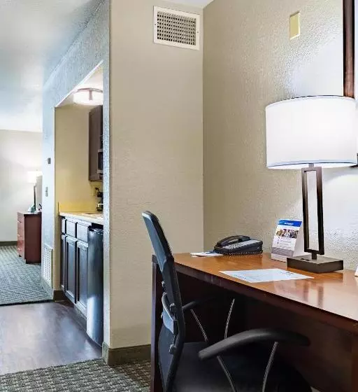 سوئیت برای معلولان, Best Western Northwest Corpus Christi Inn & Suites