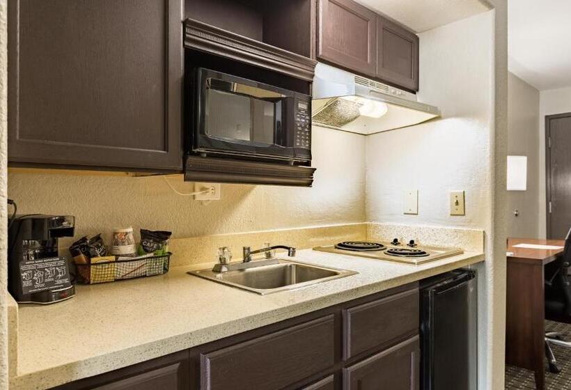 סוויטה מותאמת לאדם עם מוגבלויות, Best Western Northwest Corpus Christi Inn & Suites