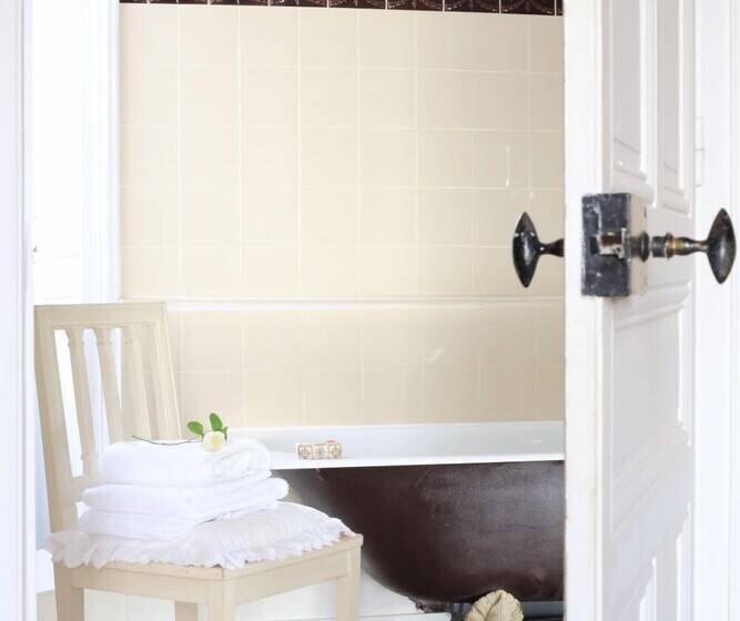 סוויטה, Château De La Ballue   Teritoria