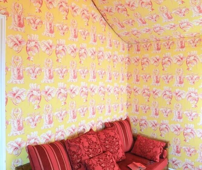 סוויטה, Château De La Ballue   Teritoria