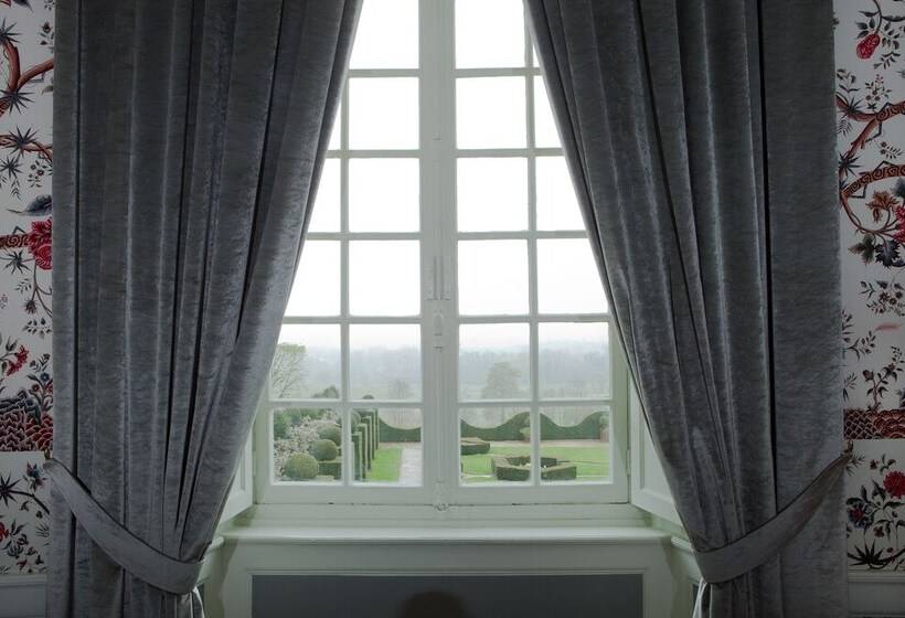 חדר דלוקס לשלושה, Château De La Ballue   Teritoria