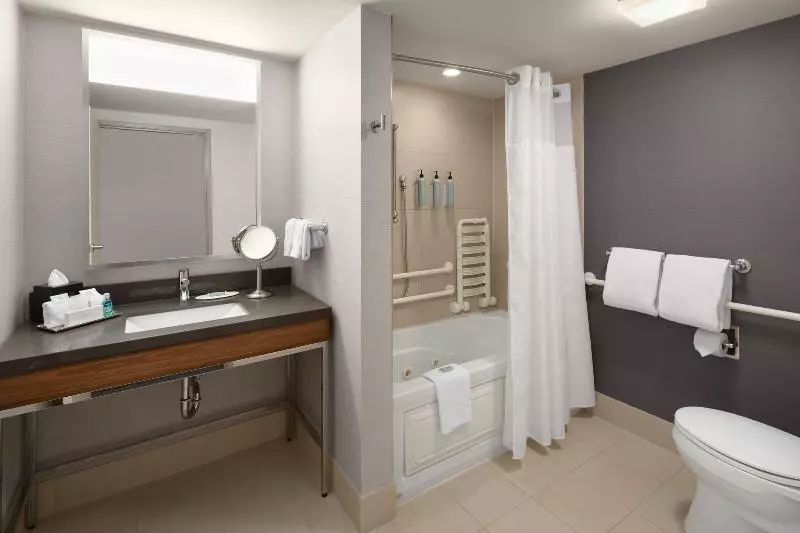 Standard-huone King-vuode, Courtyard By Marriott Seattle Bellevue/downtown