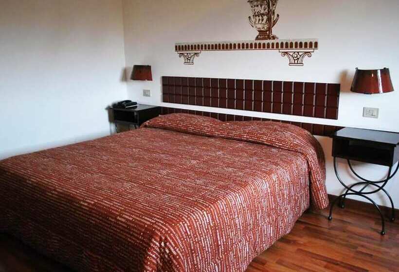 Habitació Economy, Choco