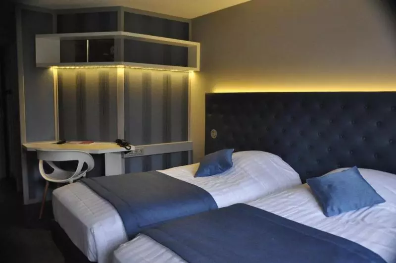身障者適用キングサイズベッドルーム, Even Hotels Sarasota Lakewood Ranch, An Ihg