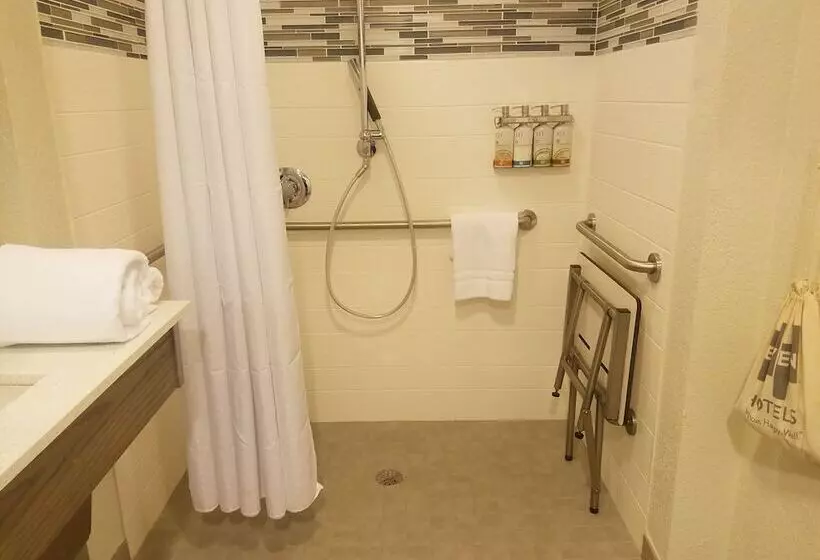 ２ダブルベッドのスタンダードルーム, Even Hotels Sarasota Lakewood Ranch, An Ihg