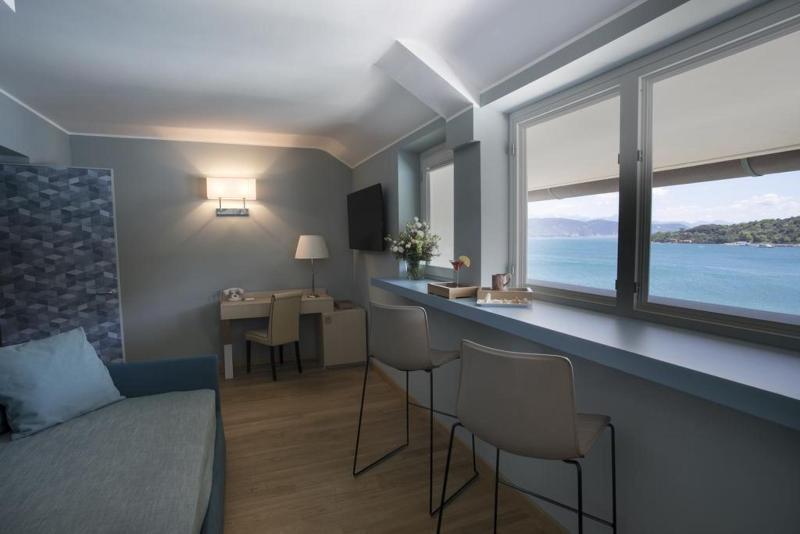 Люкс Вид на Море, Grand Hotel Portovenere