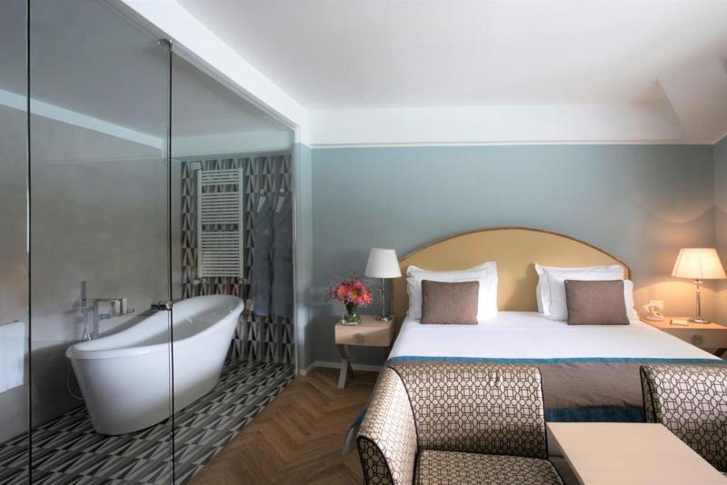 سوییت با چشمانداز دریا, Grand Hotel Portovenere