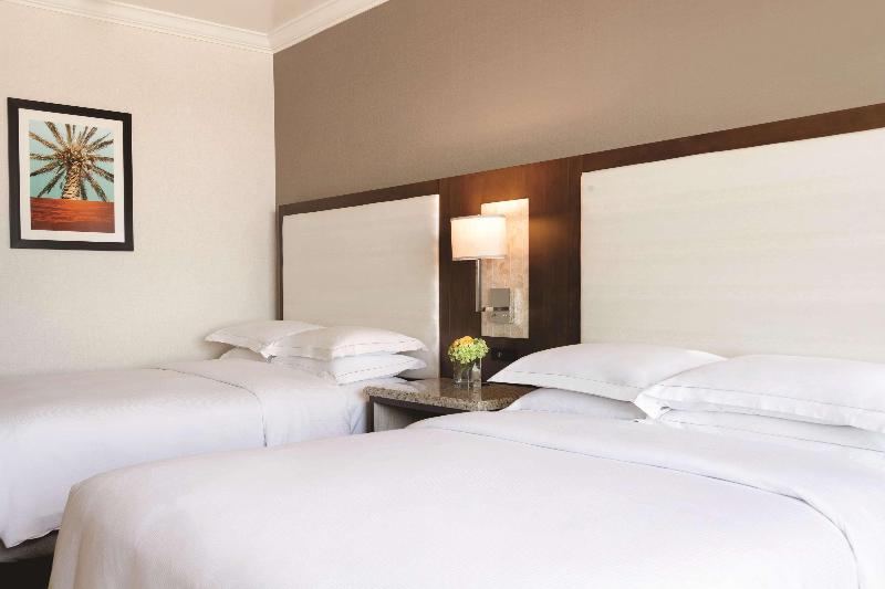 غرفة قياسية سرير ملكى, Hilton Los Angeles/san Gabriel