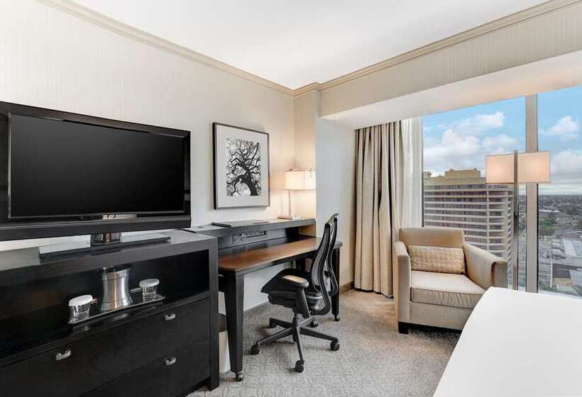 스탠다드 룸 퀸사이즈 침대, Hilton Los Angeles/san Gabriel