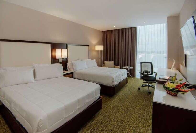 غرفة قياسية سرير ملكى, Hilton Los Angeles/san Gabriel