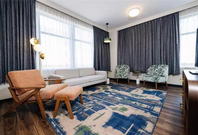 سوئیت با تخت بزرگ, Hilton Los Angeles/san Gabriel