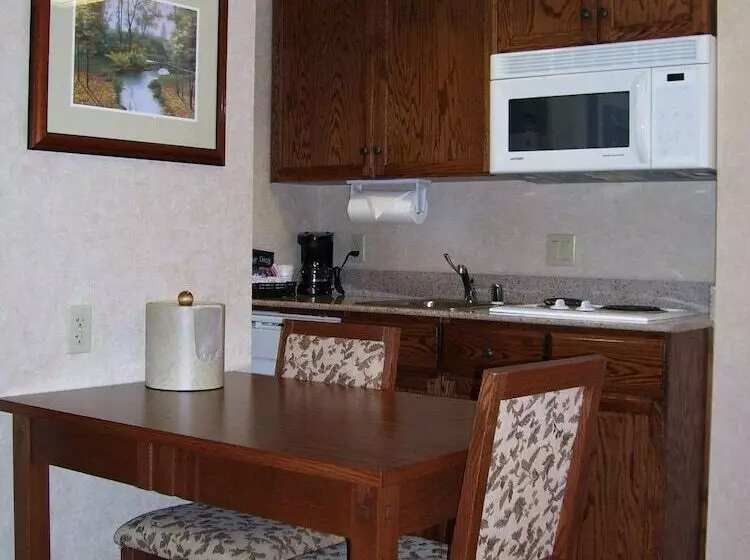سوییت, Homewood Suites By Hilton Bakersfield