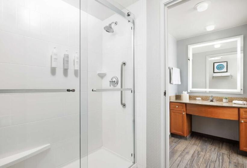 스위트, Homewood Suites Corpus Christi