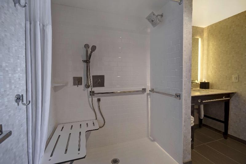 Люкс Кровать Кинг, Homewood Suites By Hilton Philadelphia City Avenue