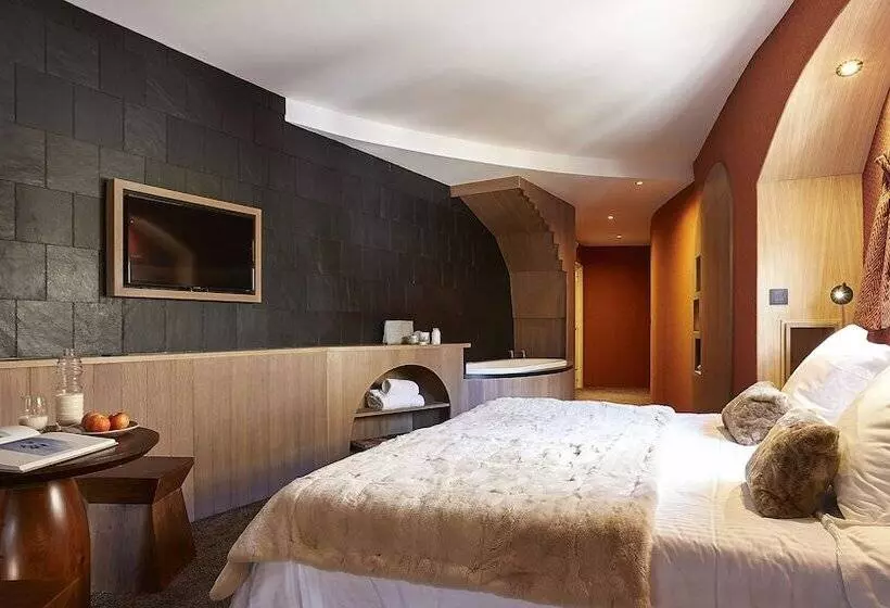 スーペリアールーム, Hôtel Des Dromonts By Sowell Collection
