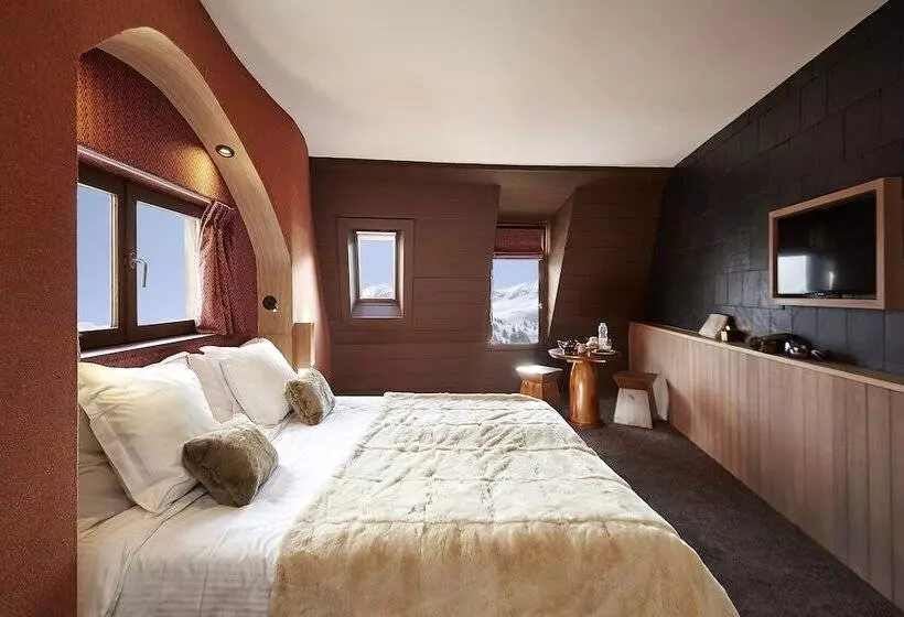 スイート, Hôtel Des Dromonts By Sowell Collection
