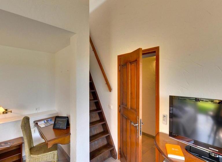 スタンダード4人部屋, Hôtel L  Estelle En Camargue