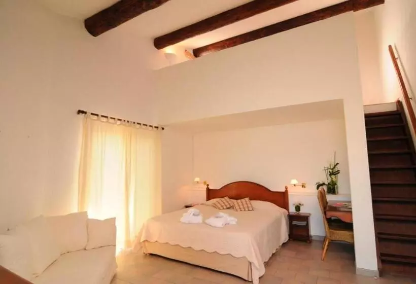 اتاق استاندارد چهار تخته, Hôtel L  Estelle En Camargue