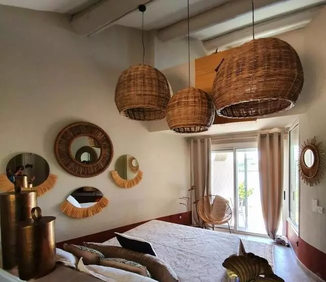 اتاق استاندارد چهار تخته, Hôtel L  Estelle En Camargue