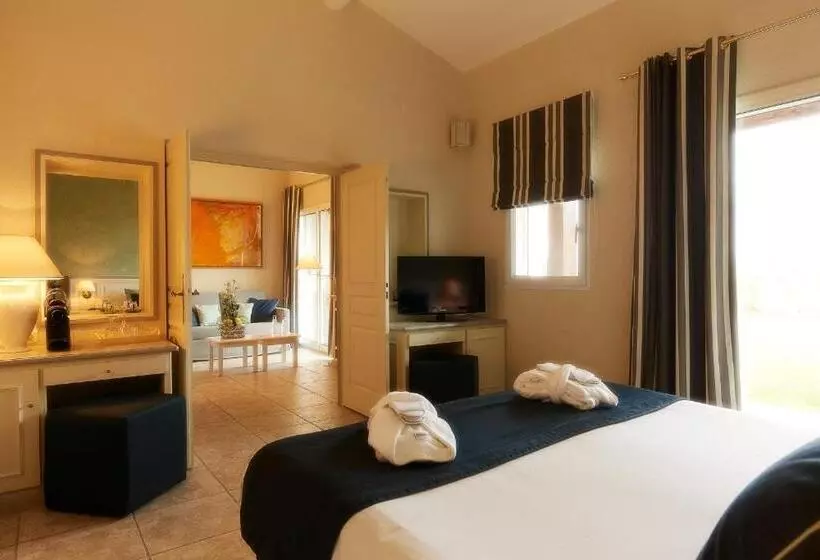 سوییت, Hôtel L  Estelle En Camargue
