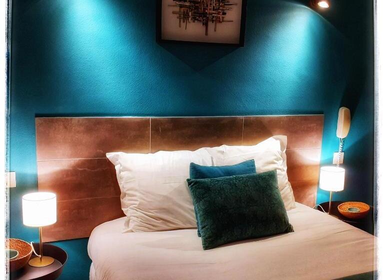 חדר סטנדרט, L'instant Sévigné