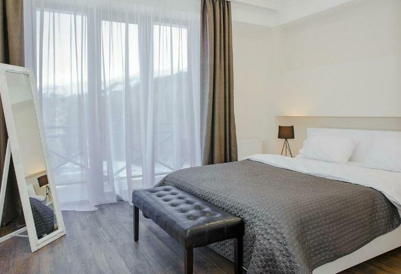 Junior Suite Familiar, Kokhta Plaza Boutique