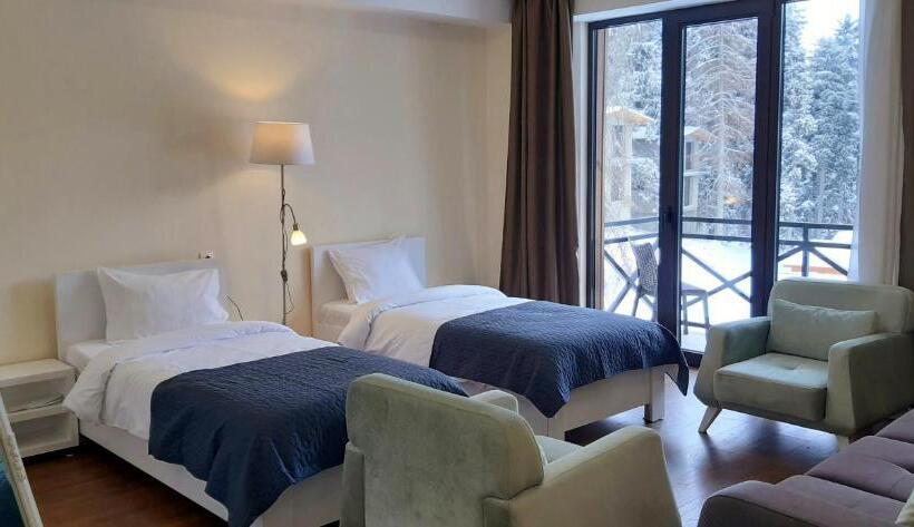 Junior Suite Familiar, Kokhta Plaza Boutique